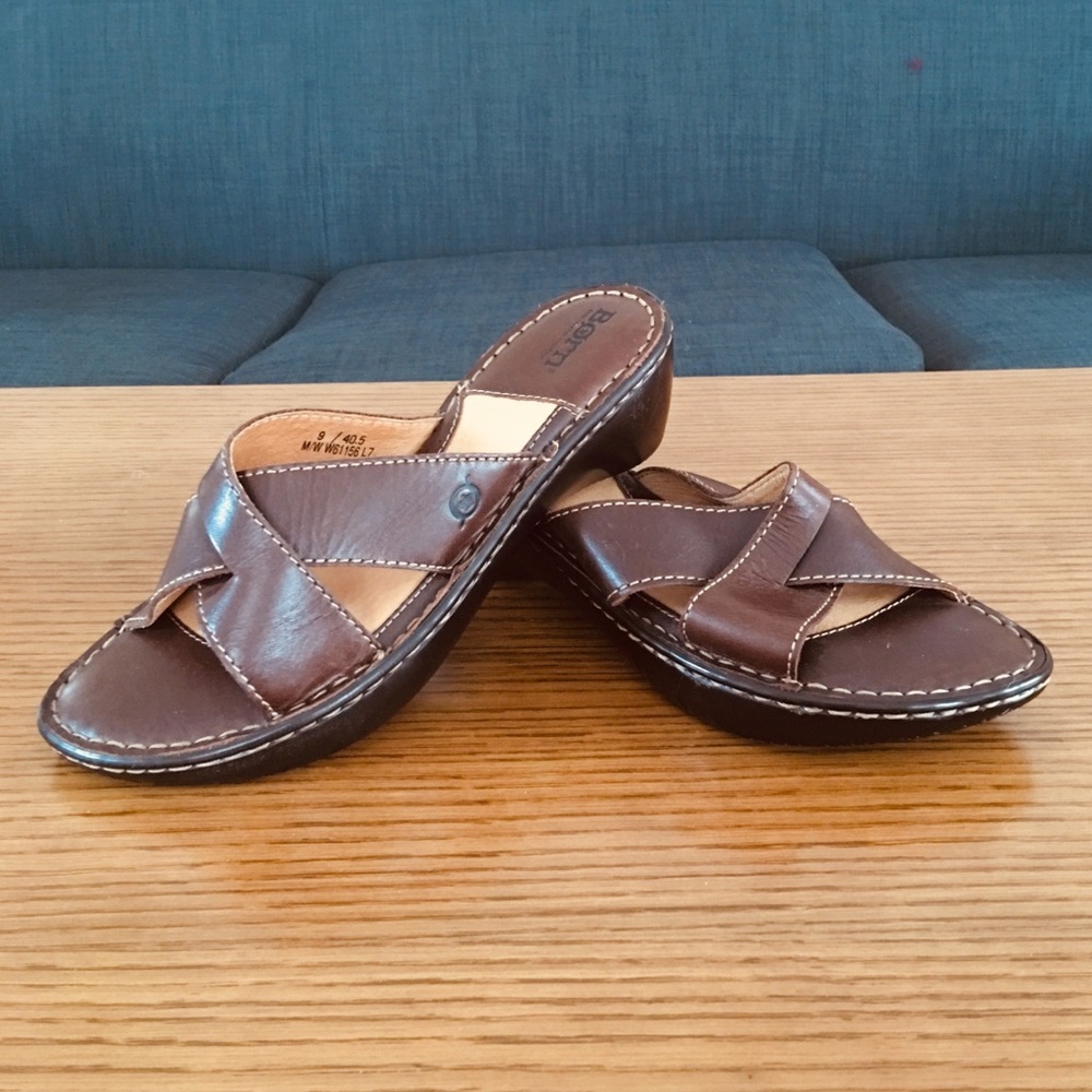 Born slip on Shoe women’s 9/40.5